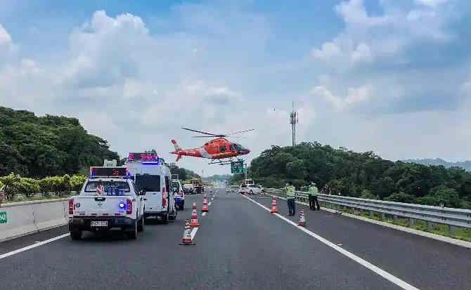 昭化区高速公路汽车救援案例